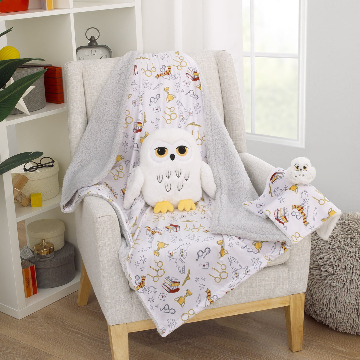 Warner Brothers Harry Potter Hedwig White Security Baby Blanket