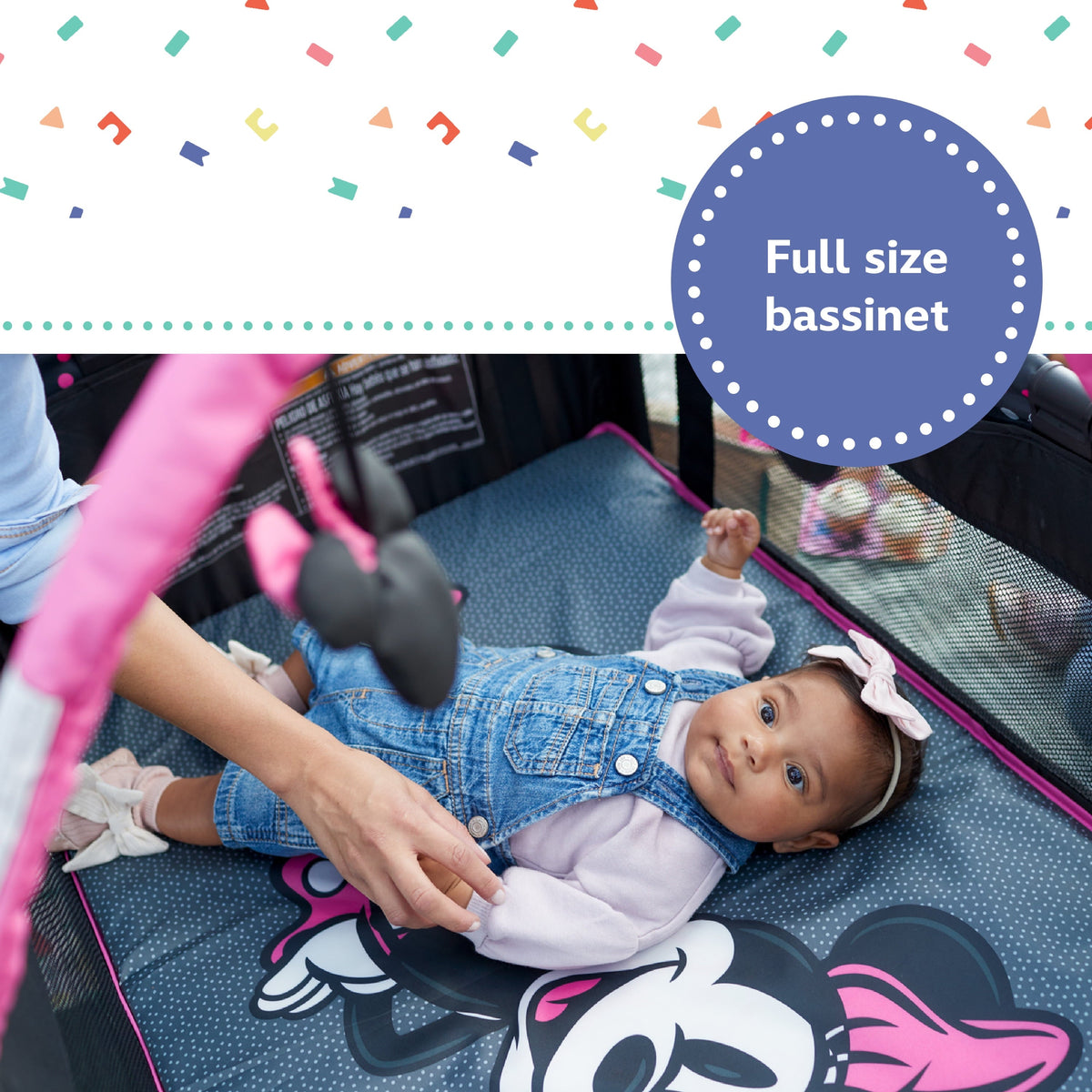 Disney Baby 3D Ultra Play Yard with Bassinet, Toy Bar & Carry Bag – Modern Minnie – Portable Infant Playpen & Travel Crib
